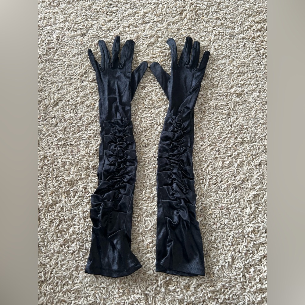 Elegant Black Satin Opera Gloves
